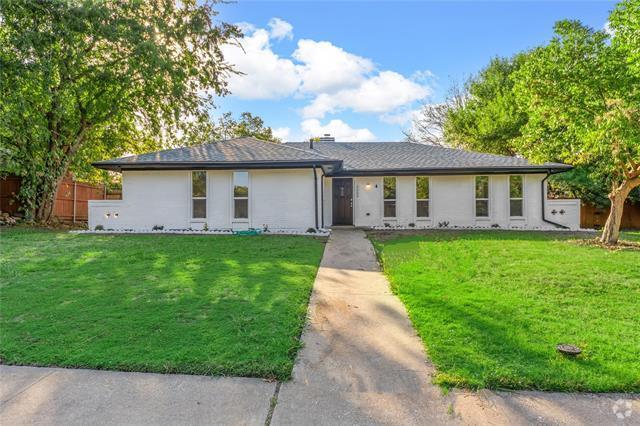 Building Photo - 2405 Roundrock Trail Rental