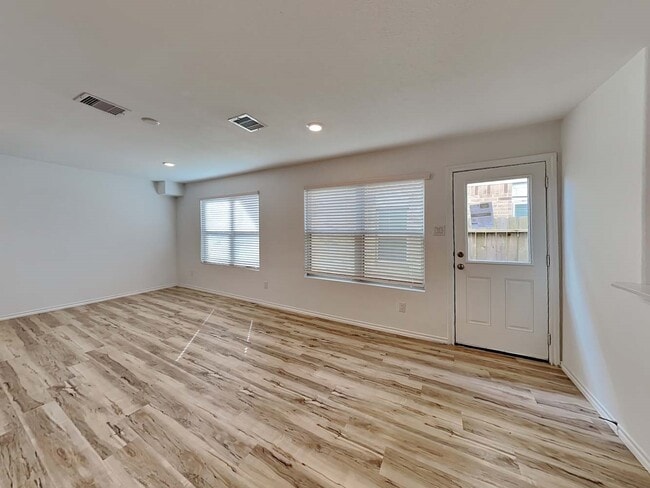 Photo - 24114 Mustang Run Dr