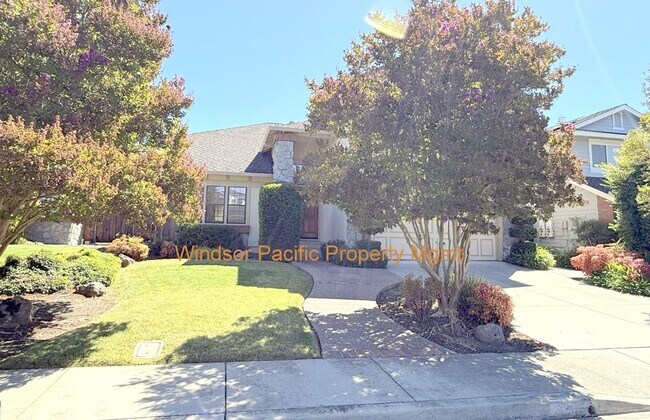20 Stratford Ct