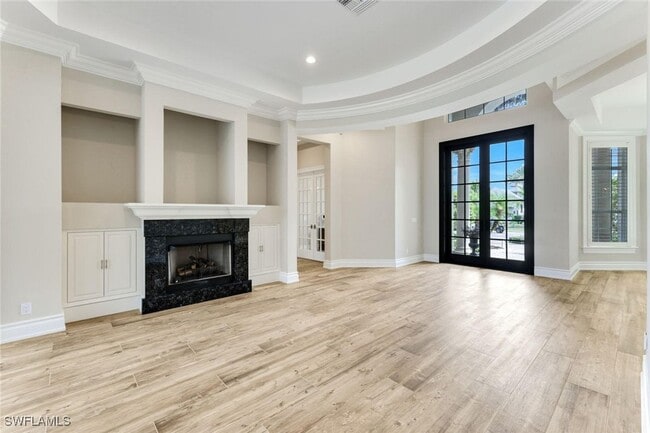 Photo - 384 Mooring Line Dr