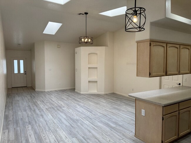 Photo - 11377 S Kingman Ave