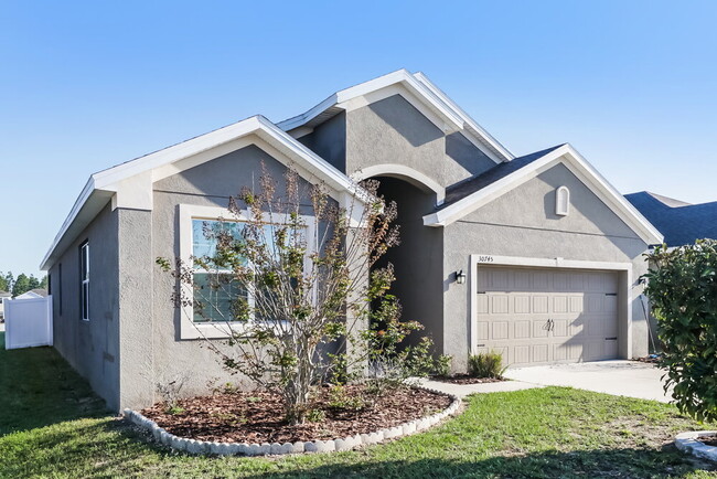 Photo - 30745 Water Lily Dr