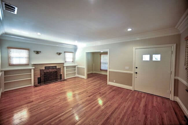 Photo - Whitefield Road Unit 1619