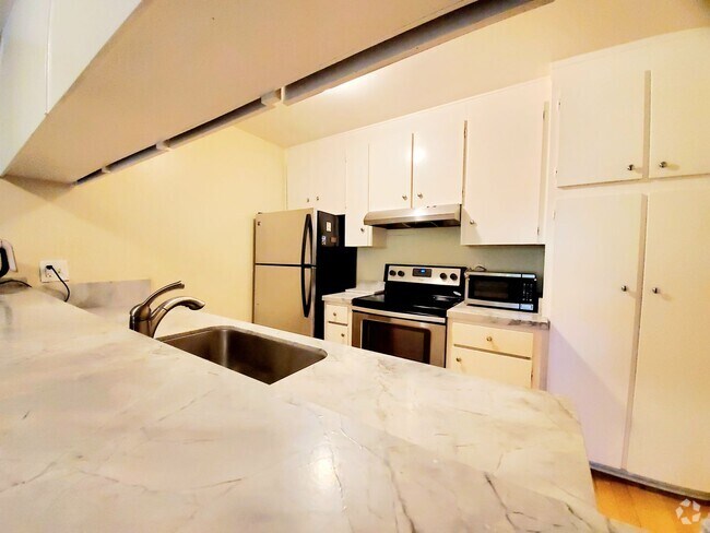 Building Photo - Lovely 1 bedroom at Shelter Creek Rental