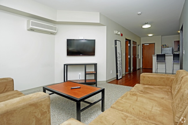 2HAB, 2BA - 974sf área de la sala de estar - Union at Midtown