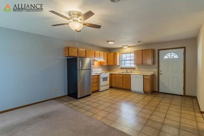 Photo - Bluemont Ave. 815-817 Unit 817