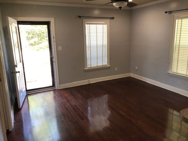 Photo - 604 Morgan Ave