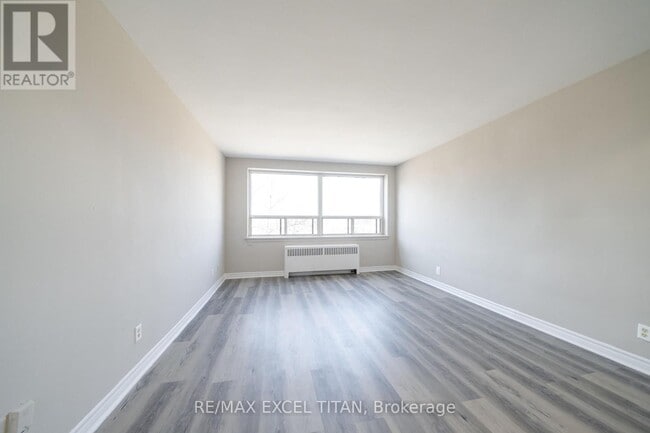 Photo - 468 Ottawa St N Unité 347D