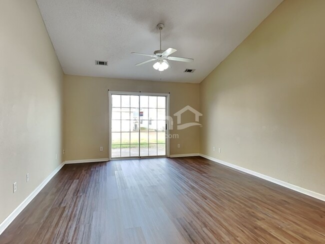 Photo - 64 Cordage Cir