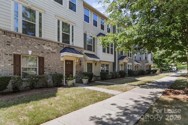 Photo - 4061 Zilker Park Dr