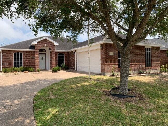 3821 Brockhampton - 4/Bed 2/Bath - $2295/m... - 3821 Brockhampton - 4/Bed 2/Bath - $2295/m... House
