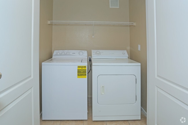 2BR, 2BA - Ashbourne Washer and Dryer