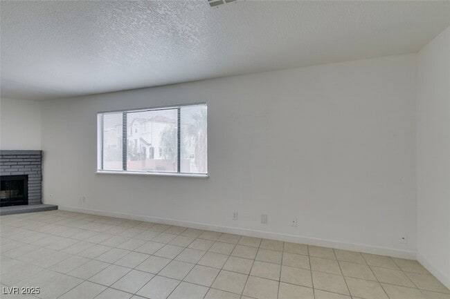 Photo - 6987 Mendon Ln Unit 4