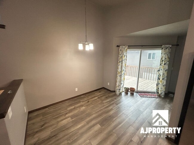 Photo - 9009 W 22nd St