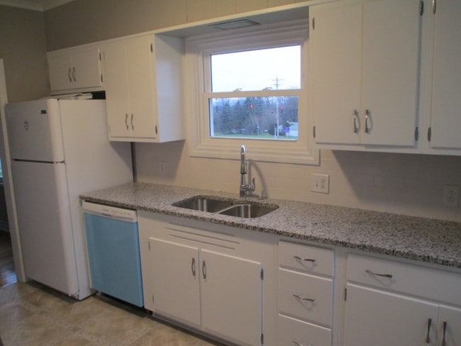 Cocina renovada - 89 Burrstone Rd