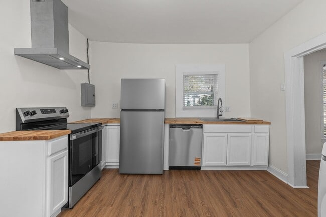 Photo - 801 E Mobile St Unit 2