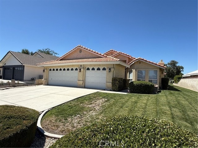 Photo - 13247 Country Club Dr House