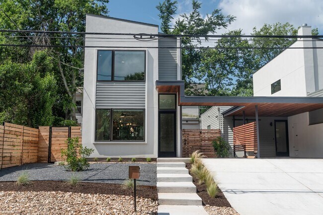 Photo - 2501 S 6th St