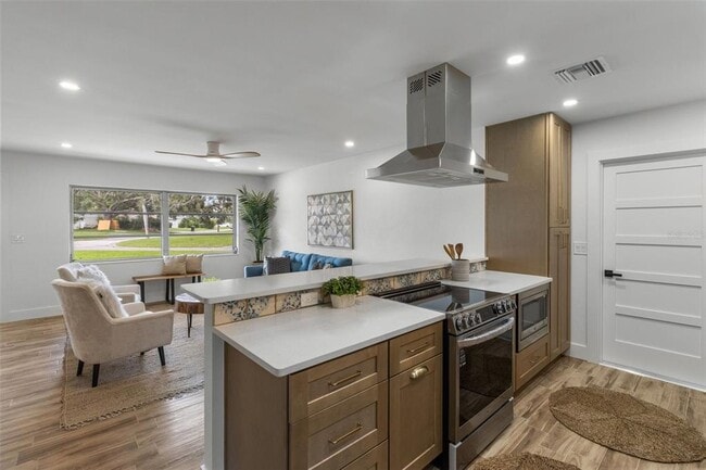 Photo - 3621 Searobin Dr SE