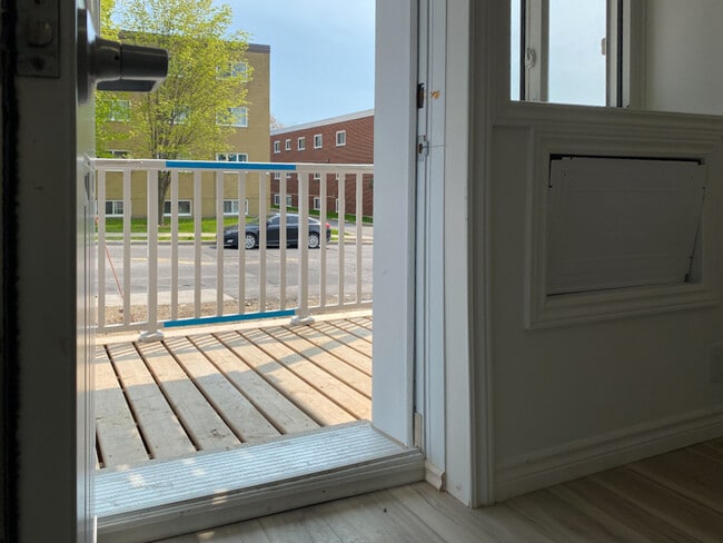 Photo - 630 Cummings Ave Unit 204