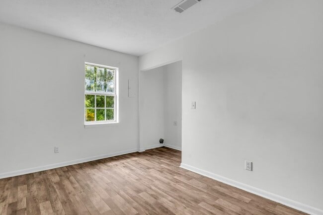 Photo - The Ridge Apartments
