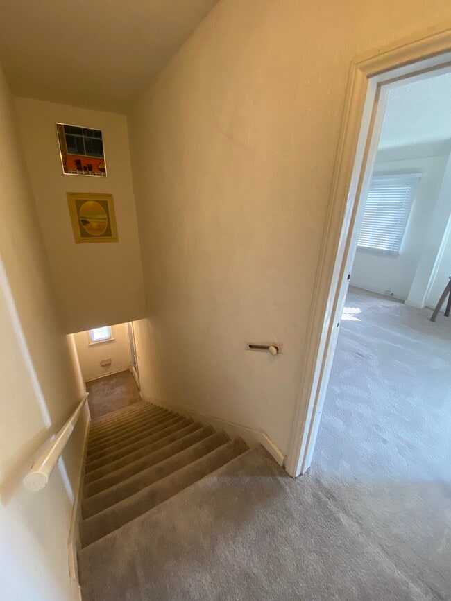 Photo - 2021 S Rimpau Blvd Unit 2021½