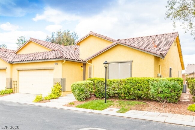 Photo - 10916 Bandol Pl