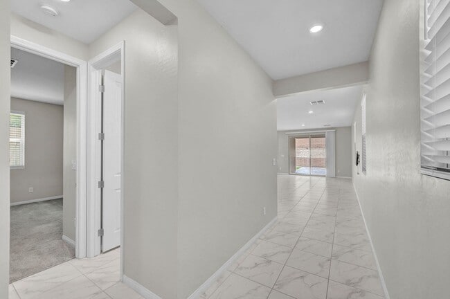 Photo - Summerlin gated community 4 bedroom 3 baths