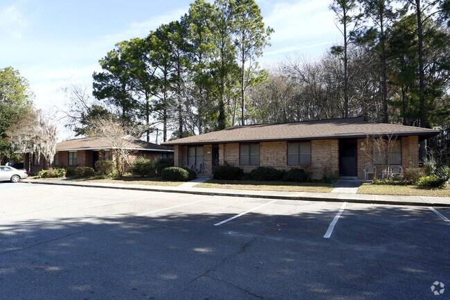 Photo - Patterson Terrace Residence