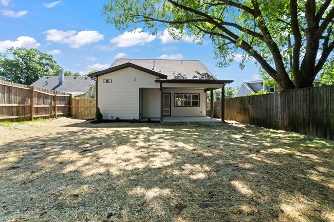 Photo - 1526 Jones Ave