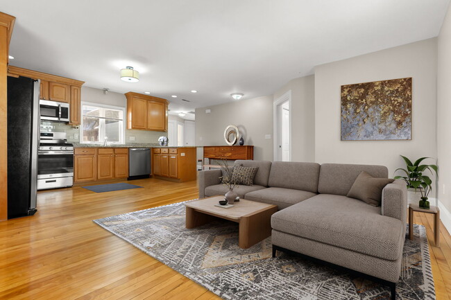 Photo - 40 Avon St Unit 2