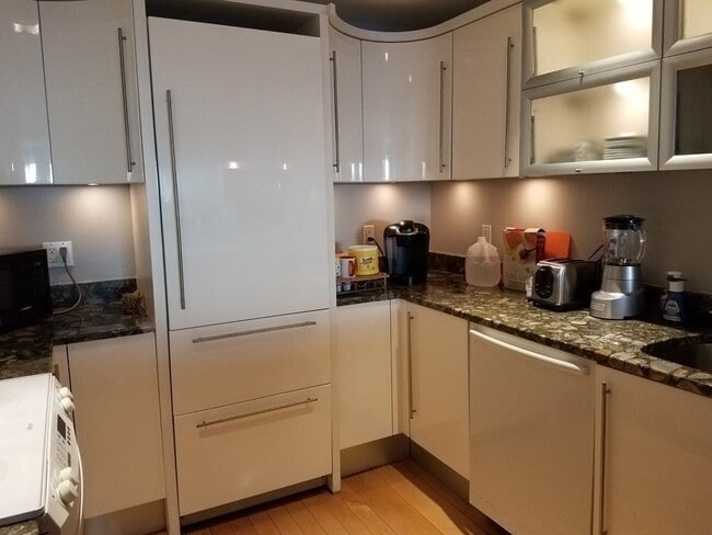 Photo - 191 W 8th St Unit PH25