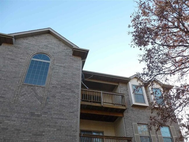 Photo - 2855 Coral Ct Unit 302