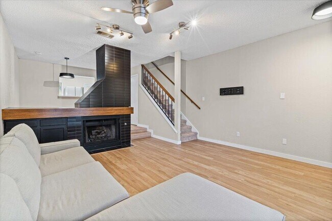 Photo - 11821 Bittern Hollow