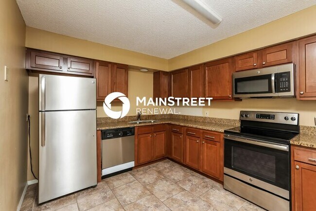 Photo - 4 Bedroom Pet-Friendly Home in Orange City...