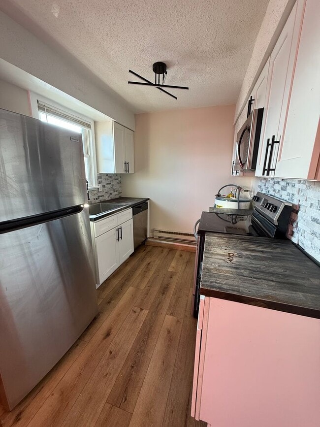 Building Photo - 3101-3105 S. Madison St. Unit #2