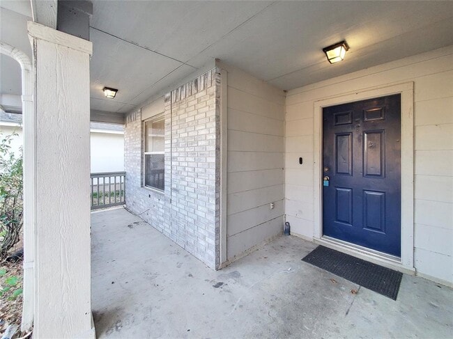 Photo - 15109 Mimebark Way