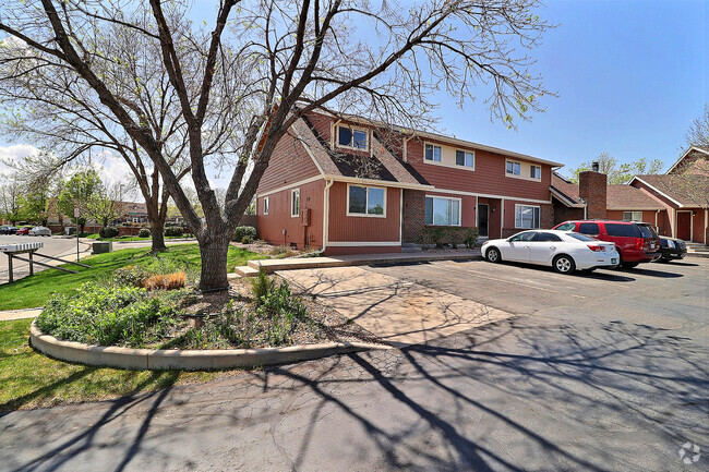 Entrance to Property - 919 44th Avenue Ct Unit E Rental