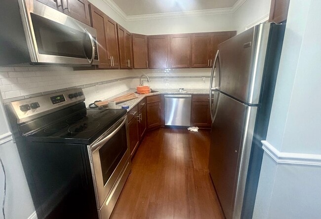 Photo - 607 Washtenaw Ave