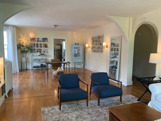 Photo - 5535 Wellesley Ave Unidad 2