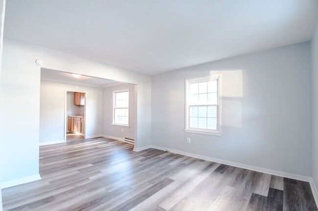 Photo - Spacious Duplex!