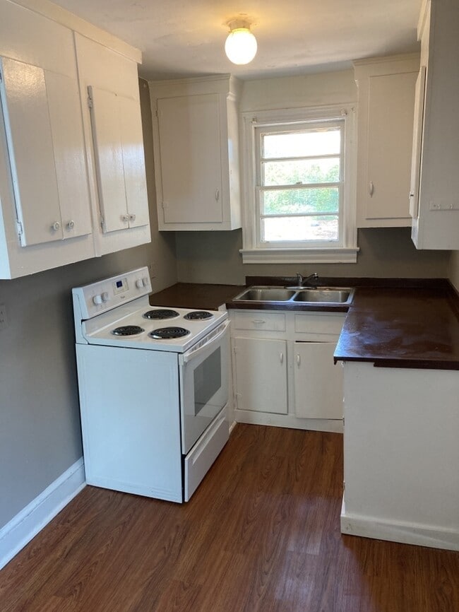 Photo - 3 Bedroom 1 Bathroom