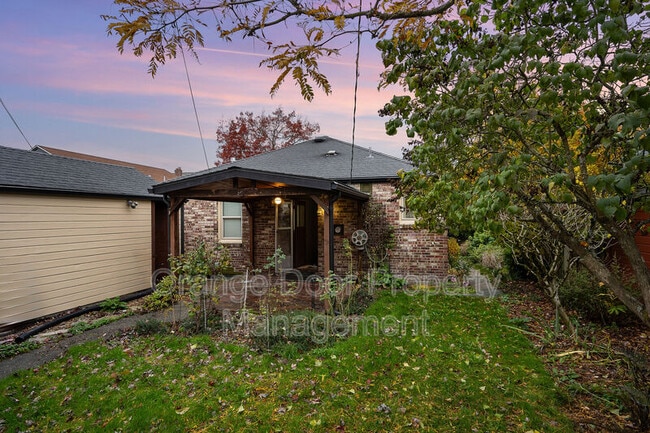 Photo - 7727 Jones Ave NW