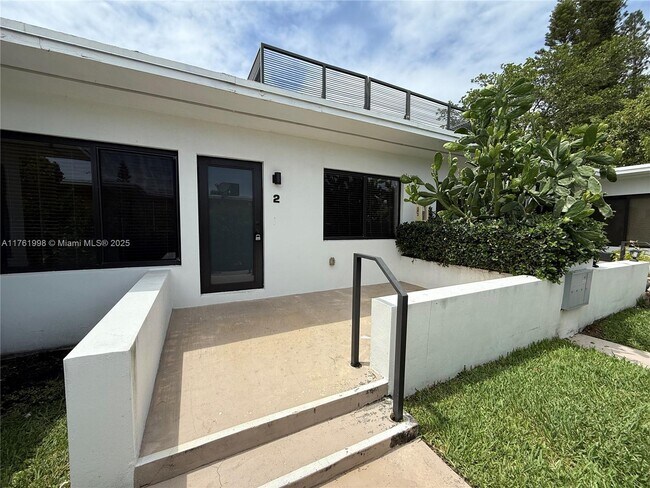 Photo - 1765 Normandy Dr Unidad 2 Rental