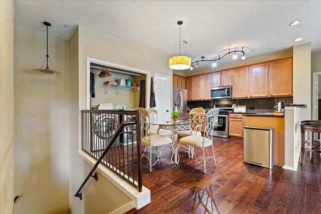 Photo - 9201 Brodie Ln Unidad 3201 Rental