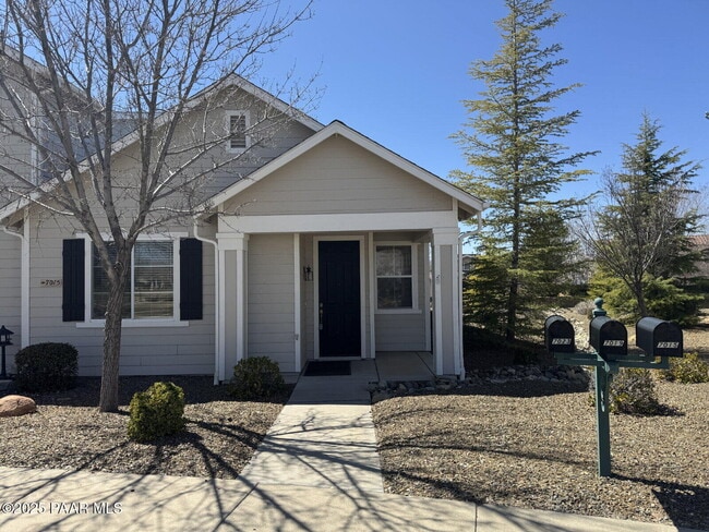 Photo - 7015 E Lantern Ln W Condo Unit W