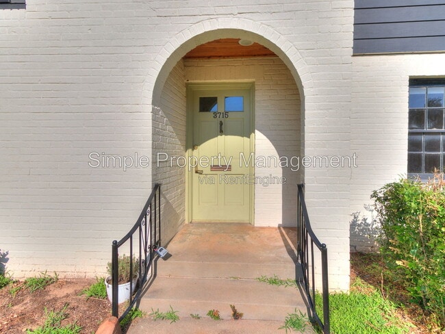 Photo - 3715 N Lee Ave Unit 1