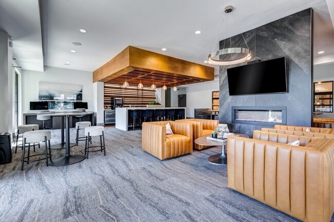 Photo - District West