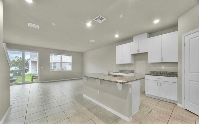 Photo - 3550 San Bernardino Wy