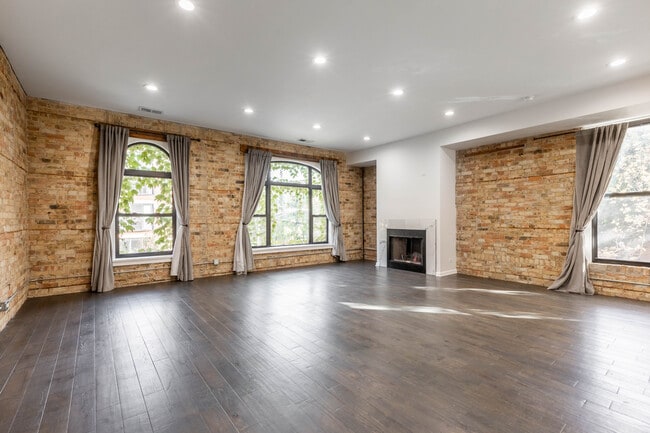 Photo - 2701 W Thomas St